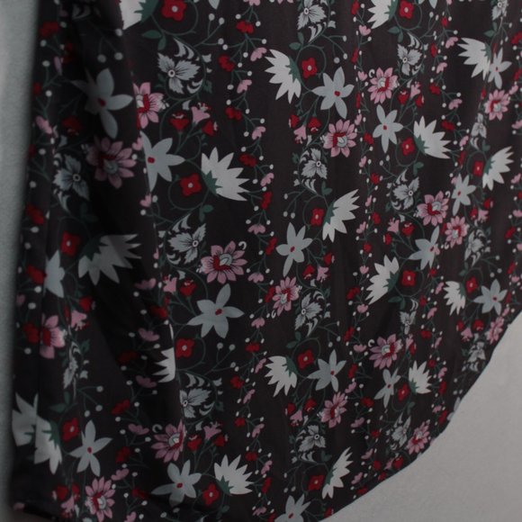 CAbi Women's Small 5210 Plaza Fiesta Floral Tank Top - Picture 11 of 12